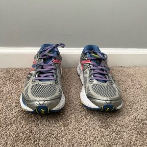 Saucony Sneakers Women’s Size 10 NWOT